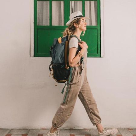 Wild Monkey Hostel Cuenca Esterno foto